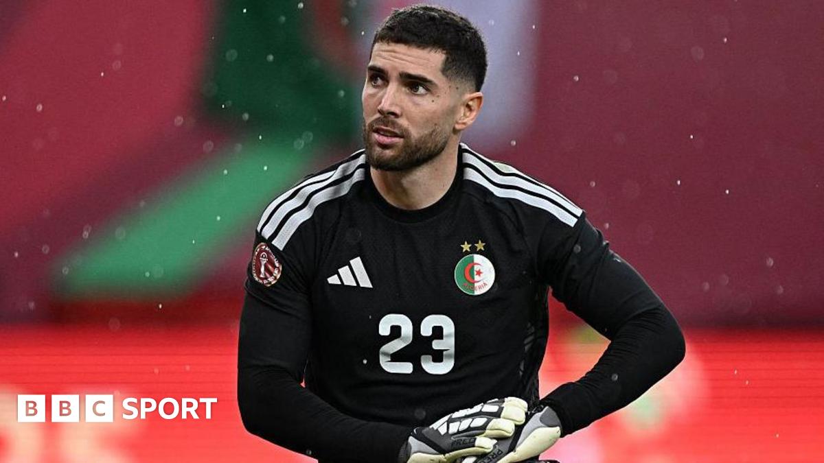 Algeria goalkeeper Luca Zidane