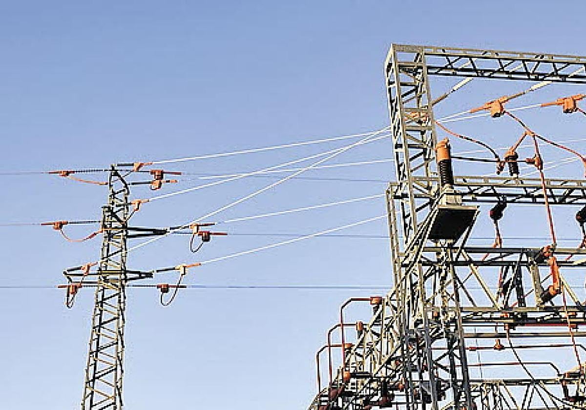 Spain suspends electricity and gas tax cuts it applies due to Iran war on 1 June because of falling prices