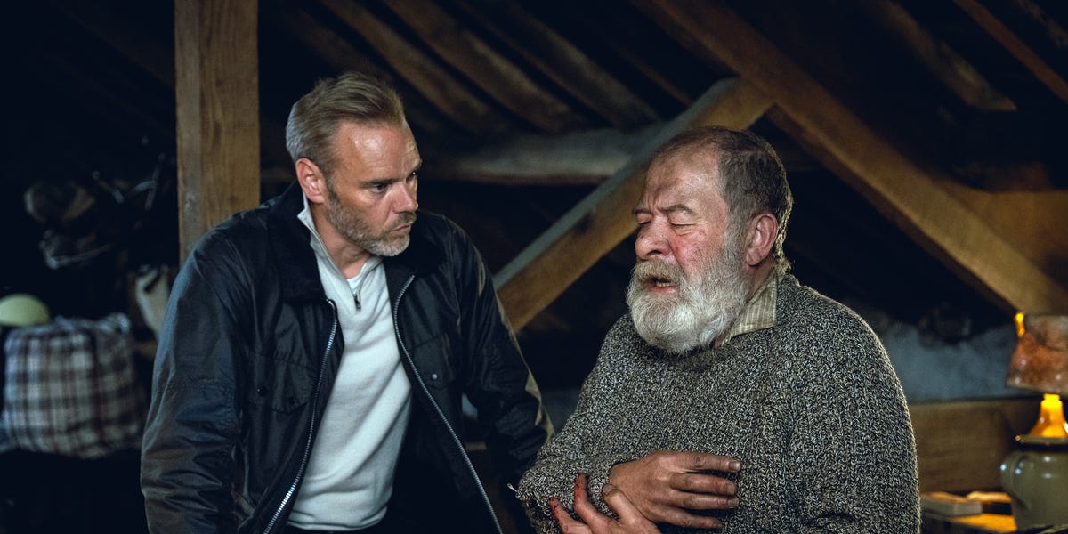 Emmerdale star reveals memorable Bear Wolf and Ray scene that he changed