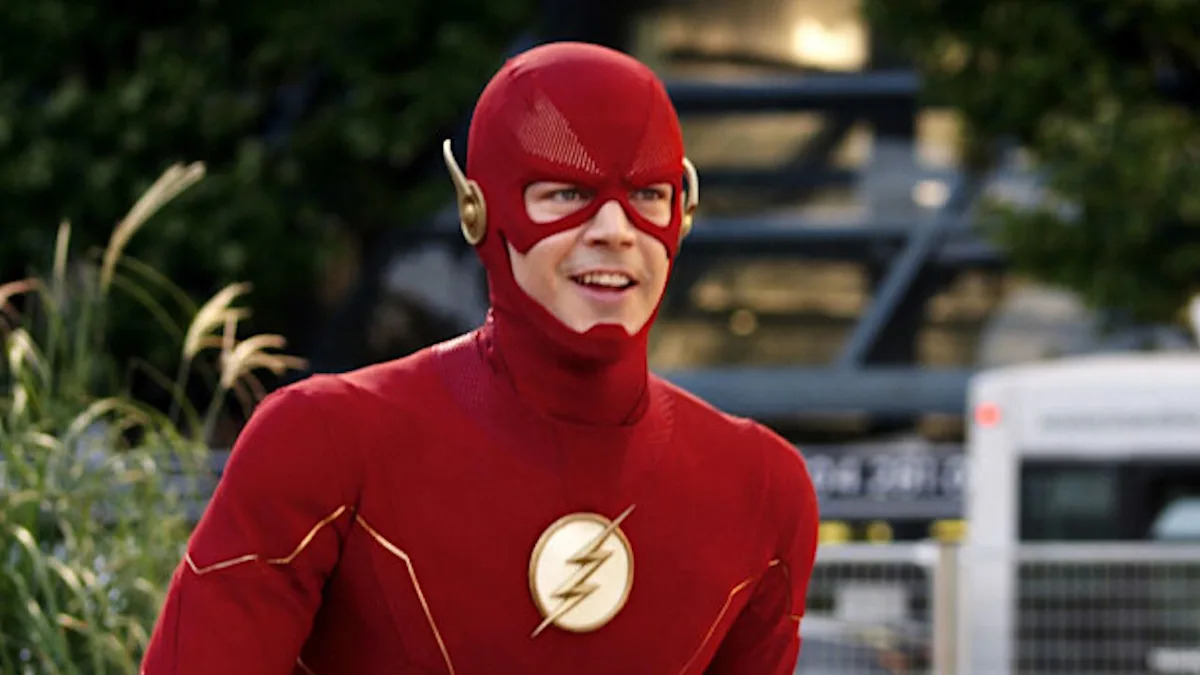 Tom Cavanagh Weighs In On Fans Wanting The CW’s Grant Gustin In James Gunn’s DCU And Puts His Own Hat In The Ring