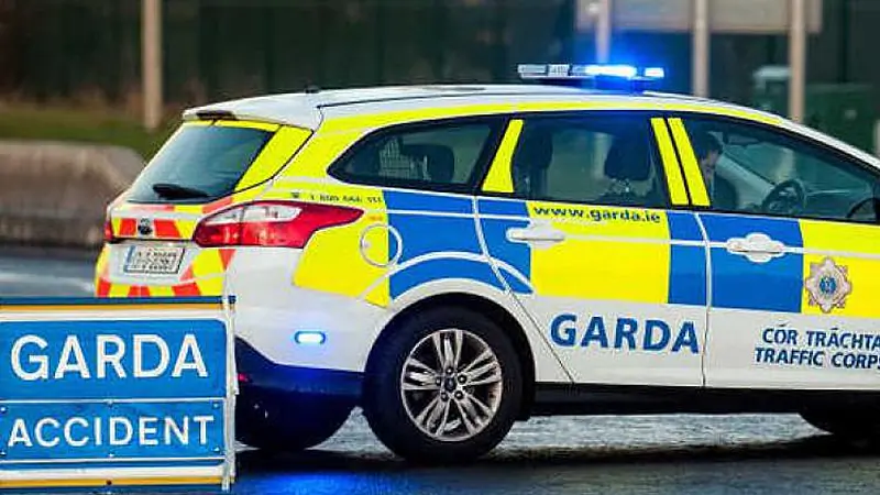 Garda appeal after three injured in south Donegal crash