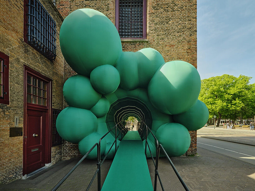 the hague becomes an open-air museum of inflatable art during blowup jubilee - 1