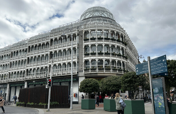 Second group appeals Stephen's Green redesign saying it 'erases the building's character' - The Journal
