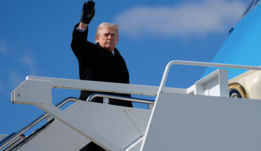 Trump pauses US operation to escort ships through Strait of Hormuz as he seeks Iran deal - The Journal