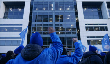 Covalen workers vote to strike after 720 workers on Meta projects told jobs at risk - The Journal