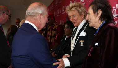 Rod Stewart congratulates UK's King Charles for putting 'ratbag' Trump 'in his place' - The Journal