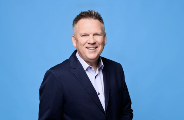RTÉ revises 2024 top earners list to include Derek Mooney after it 'reconsidered' presenter role - The Journal