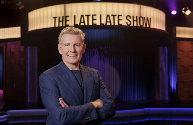 RTÉ chief defends extra payments to Patrick Kielty and says he'd 'love' to keep him at Late Late Show - The Journal