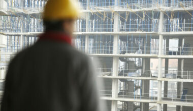 Builders tell minister that widespread skills shortage is delaying projects