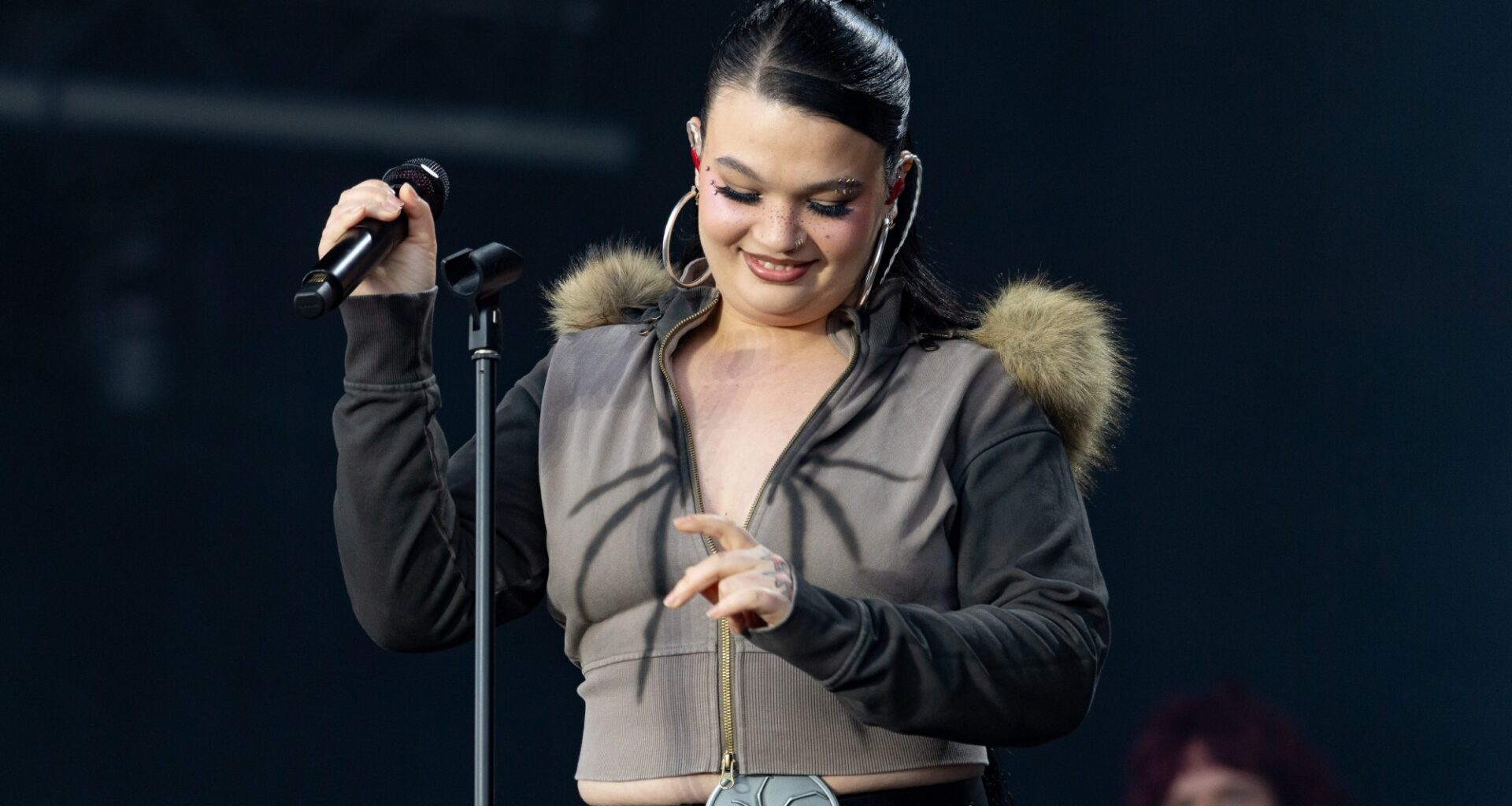 Watch Lola Young give James Blake collab ‘From Down Here’ live debut at Radio 1’s Big Weekend
