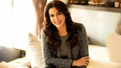 Pooja Bedi admits she 'wasn't good actress'; REVEALS she distracted people by being SENSUAL