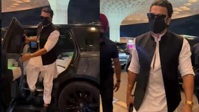 Ranveer Singh makes first public appearance amid FWICE boycott; spotted with security at Mumbai airport - WATCH