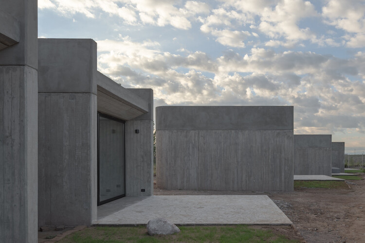 SCV Complex Cabins / ONA - Oficina Nómada de Arquitectura - Exterior Photography, Concrete