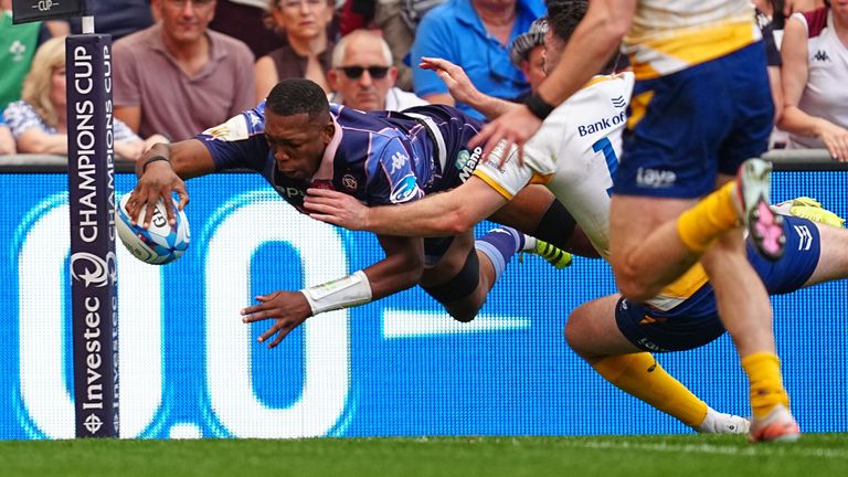Cameron Woki appeared to dive over for a Bordeaux response within two minutes but the try was not awarded
