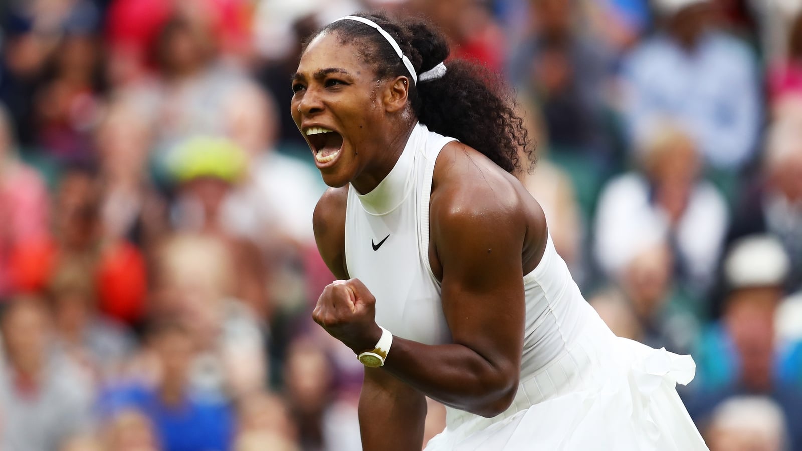 Williams marks comeback with victory at Queens