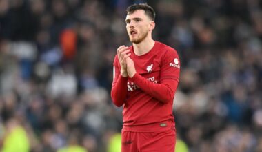 Tottenham sign Robertson on free transfer