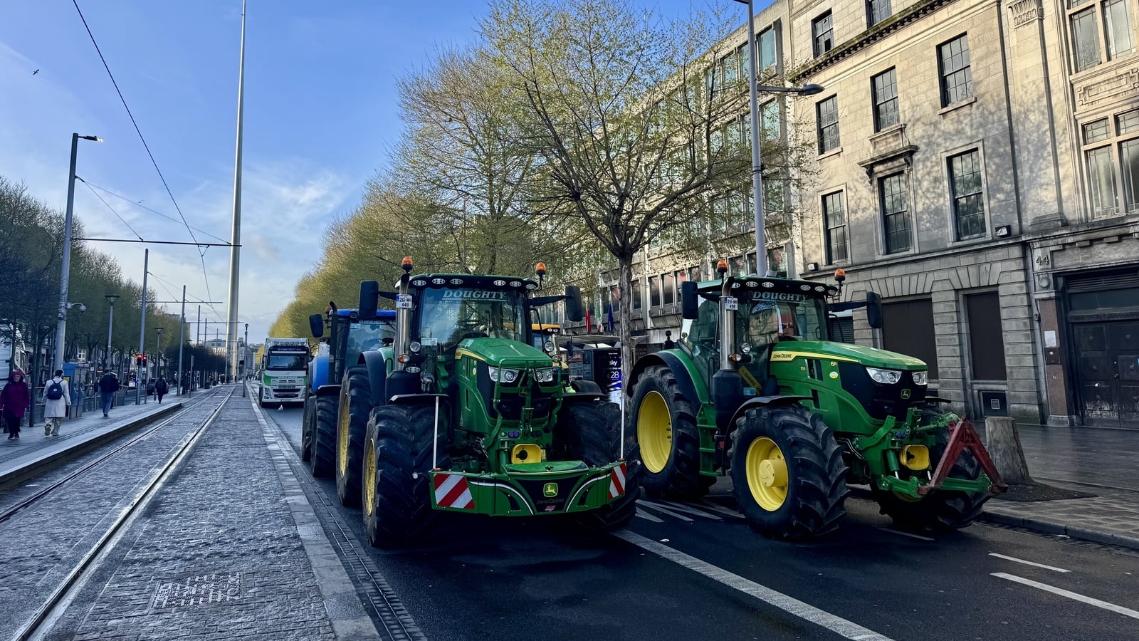 Chambers says threat of fresh fuel protests 'wrong'