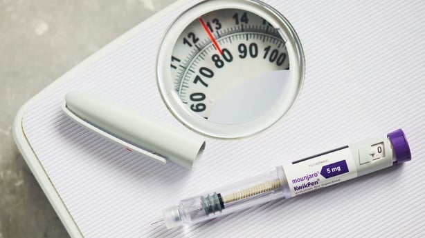 LONDON, UNITED KINGDOM - OCTOBER 8: A photo illustration of a mounjaro injection pen and some weight scales on October 8, 2025 in London, United Kingdom. (Photo by Peter Dazeley/Getty Images)