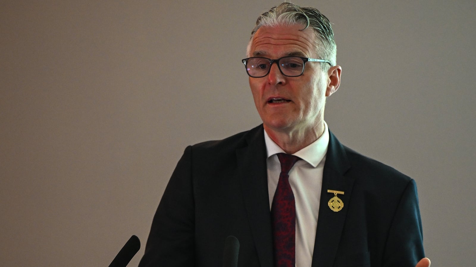 Burns: Irrational to compare Brennan & McGuinness issue