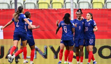 Ireland guaranteed third spot as France dispatch Poland