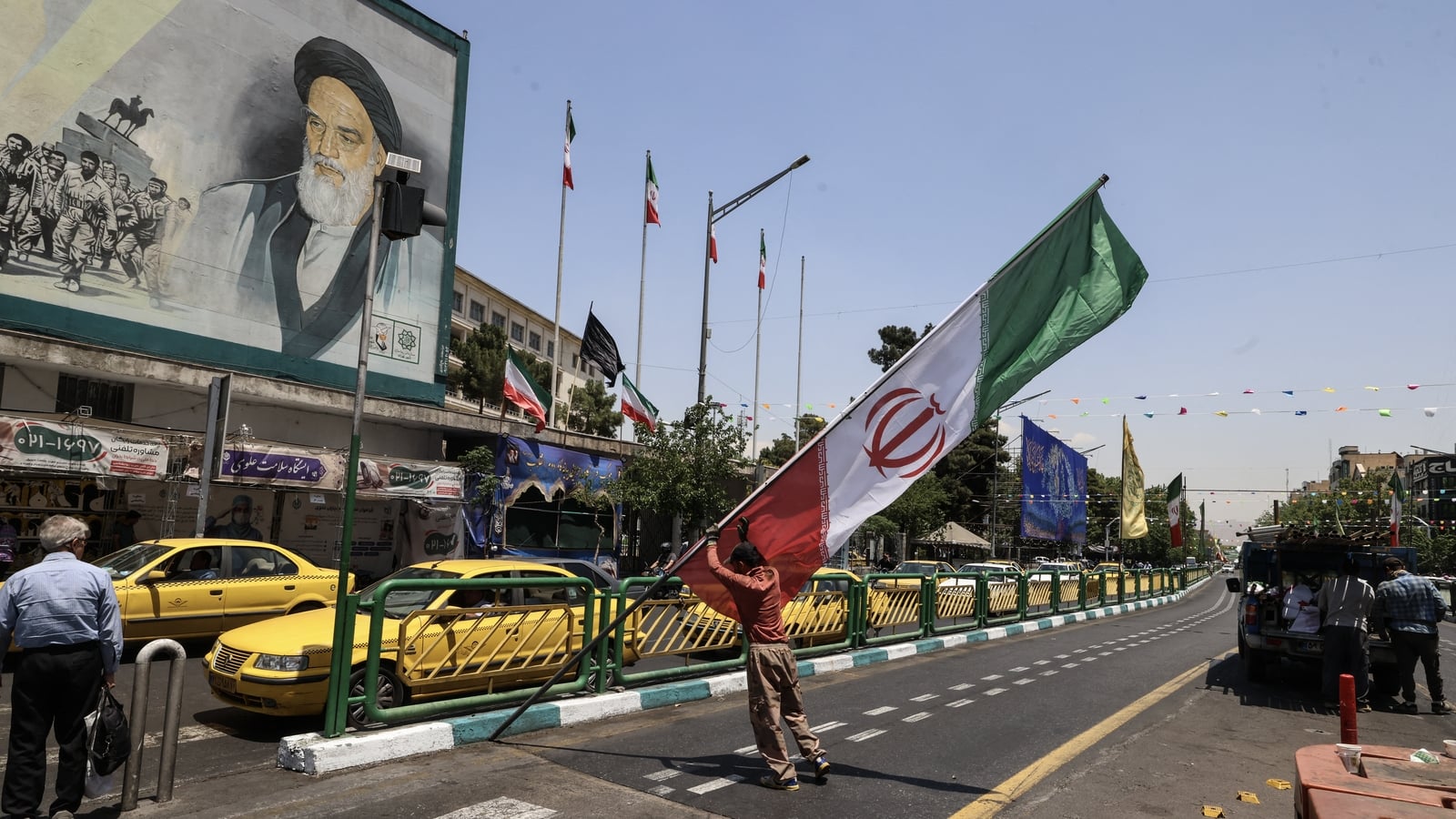 US eyes Iranian assets for Gulf reconstruction