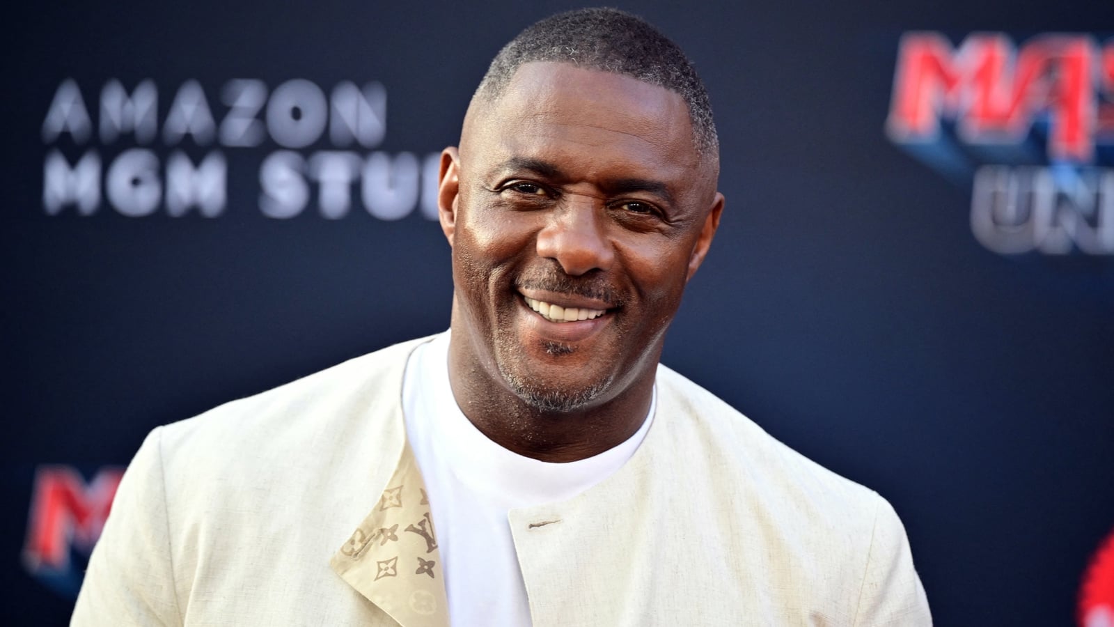Idris Elba says James Bond should not be made 'woke'