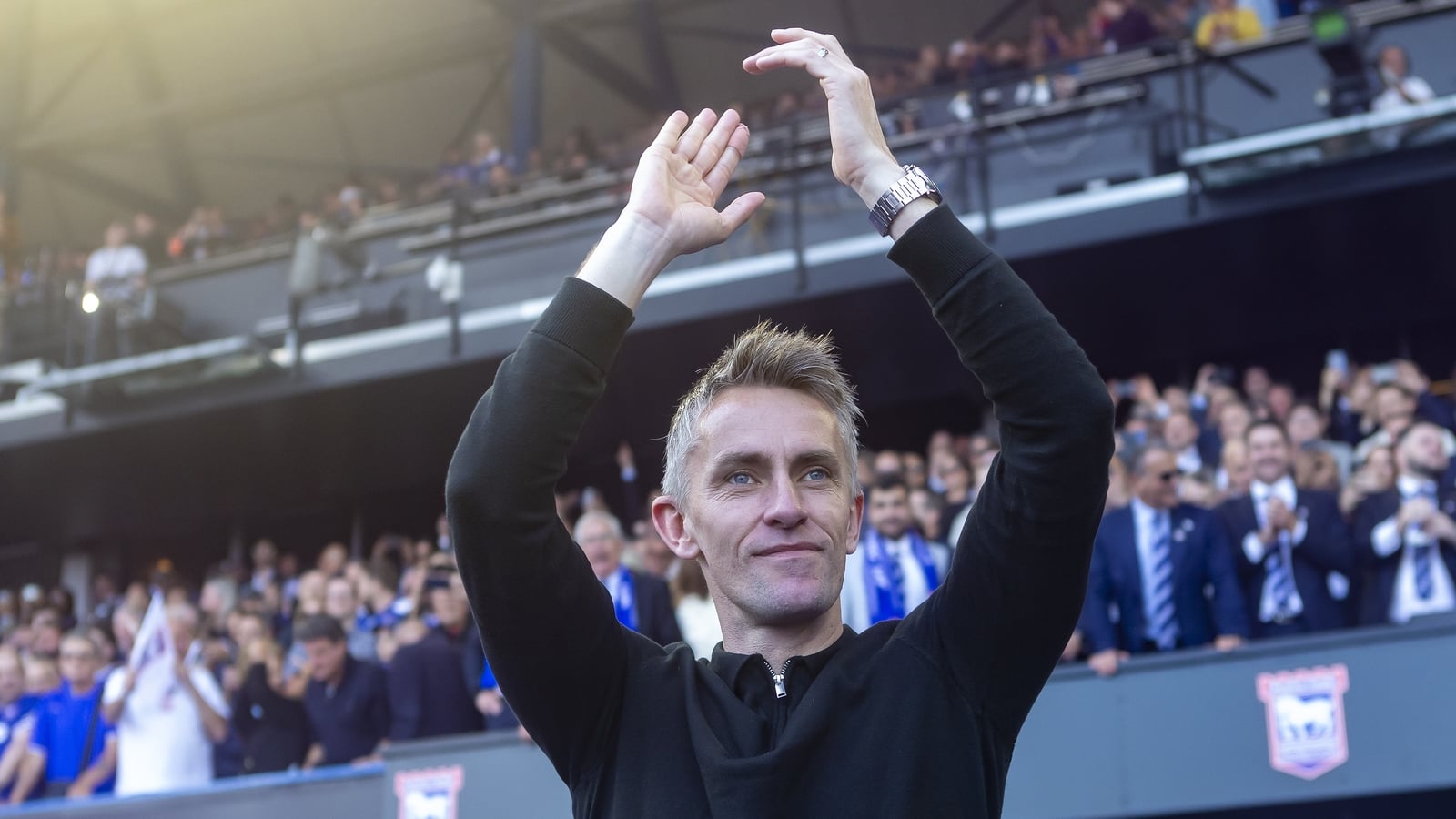 McKenna quits Ipswich job after leading club to promotion
