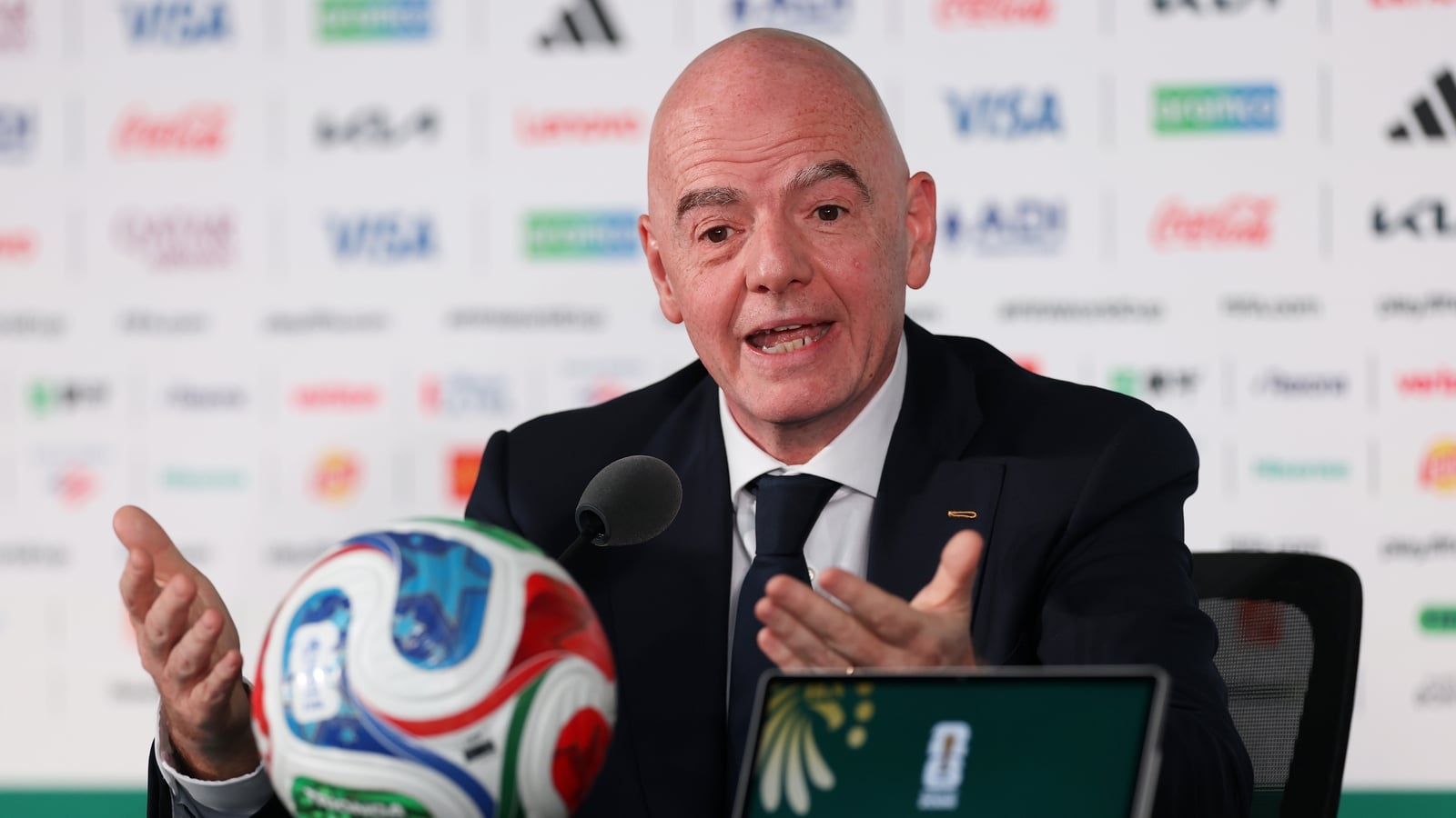 Infantino: We are not kings who can overrule governments