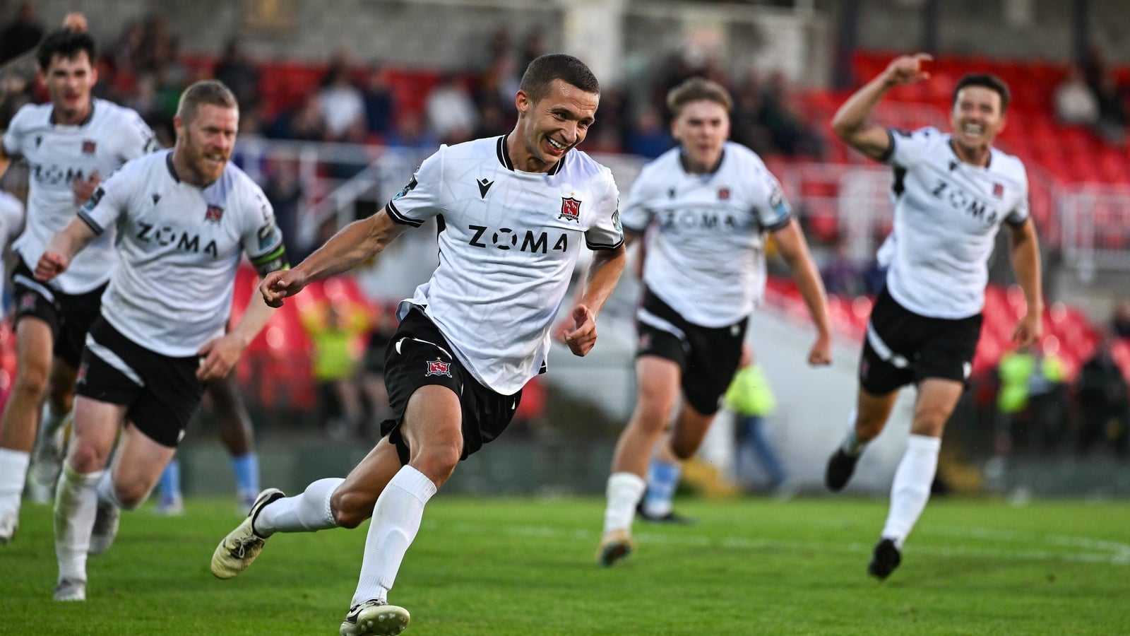 Wilson's late strike gives Dundalk win on Leeside