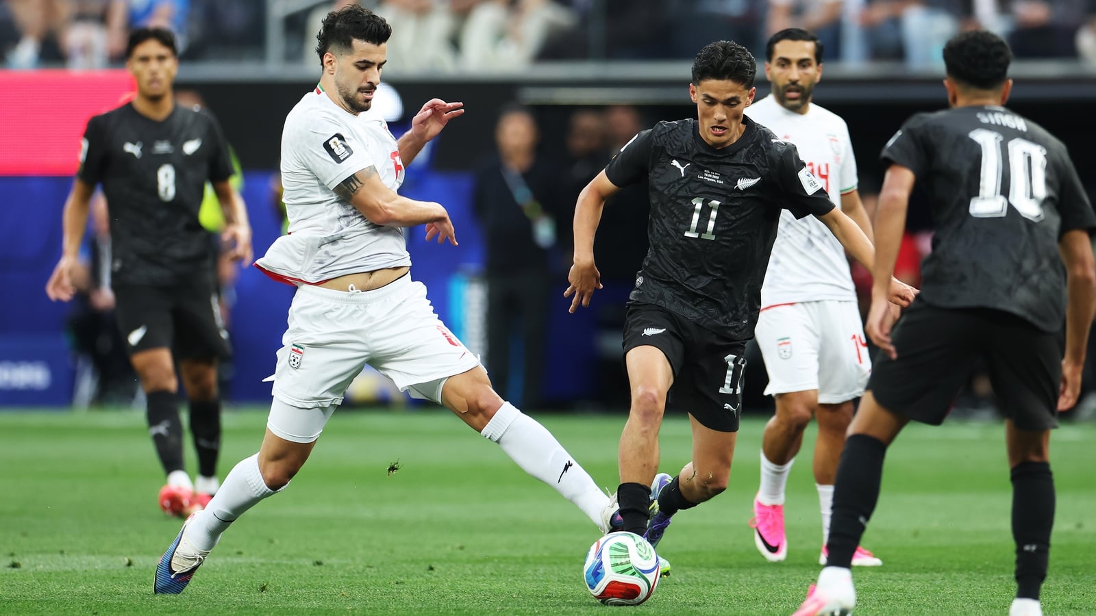 Iran and New Zealand play out entertaining draw