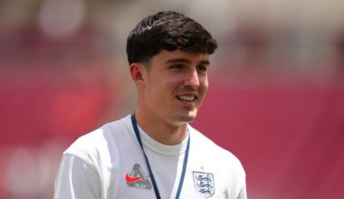 Livramento ruled out as England draft in Chalobah