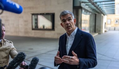 BBC to axe World Tonight in first round of sweeping cuts