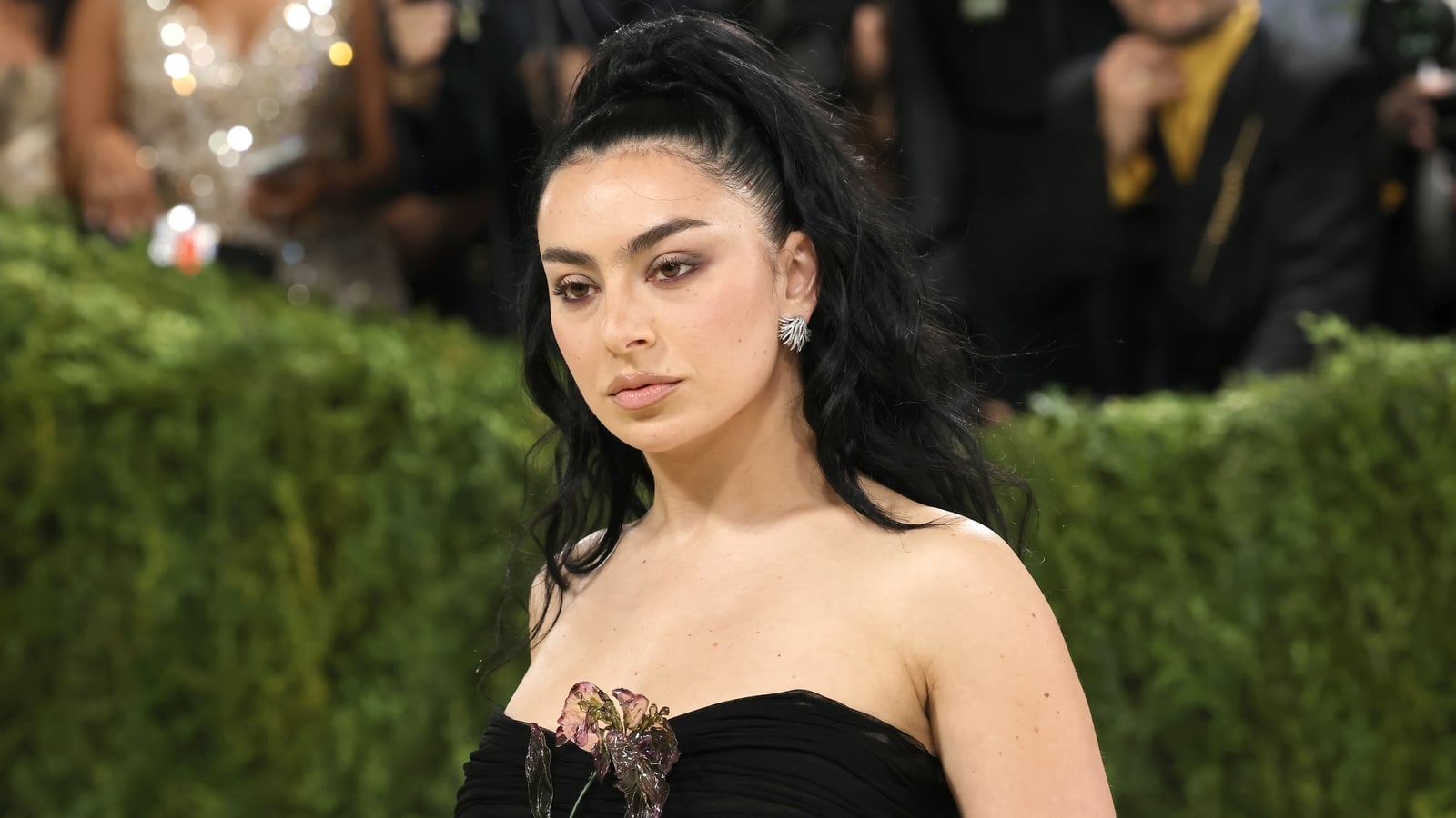 Charli XCX: 'I'm in the worst place mentally'