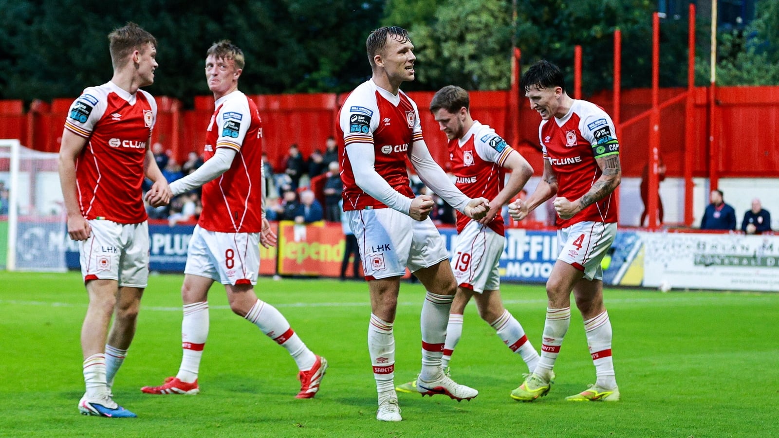 Stoppage time brace helps Pat's see off Sligo