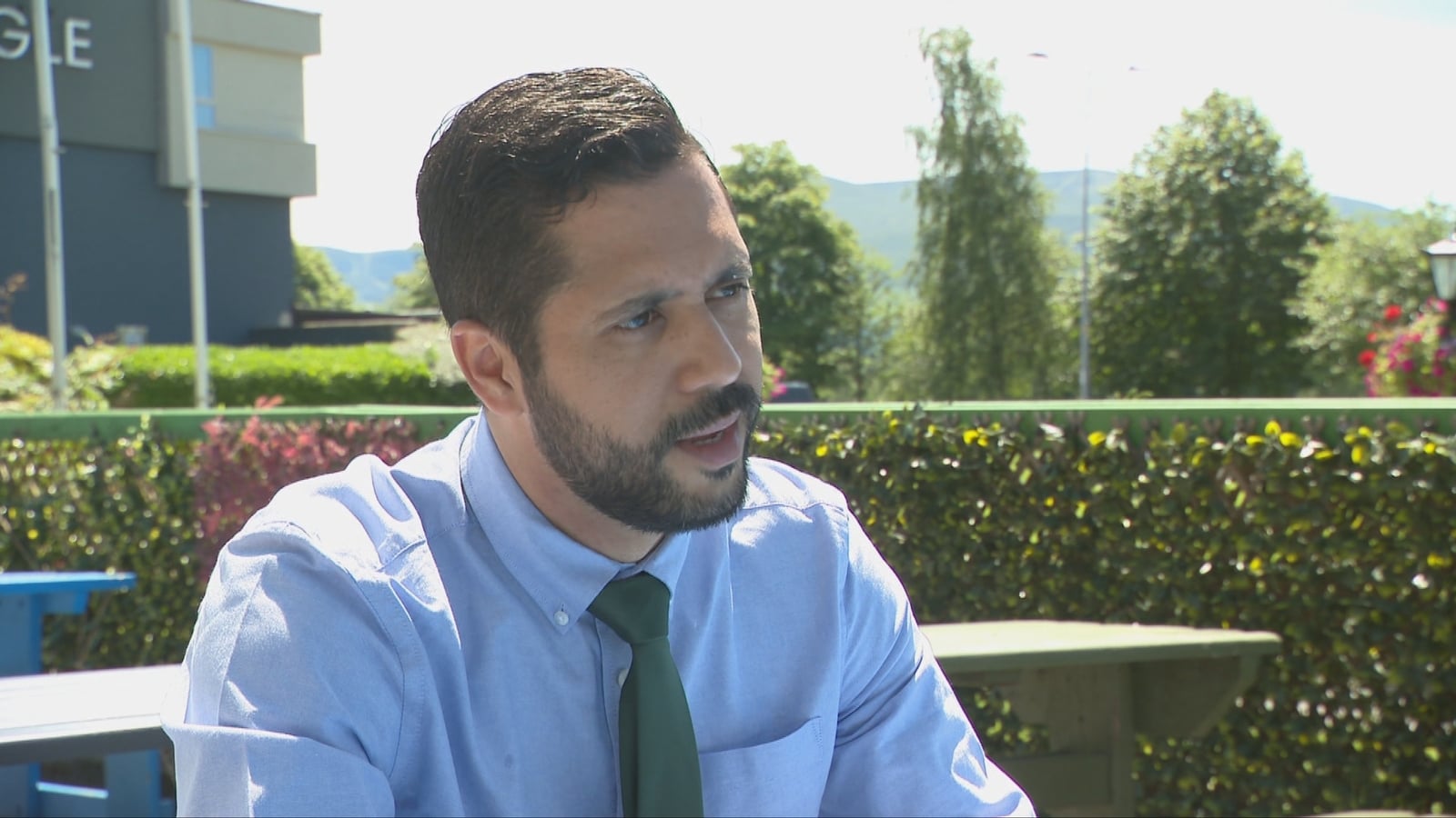 Man who wrongly had deportation order becomes citizen