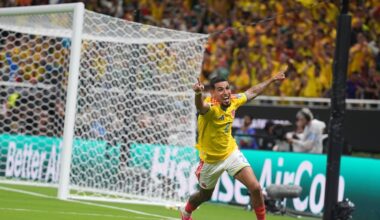 Colombia break DR Congo's resistance to reach round of 32