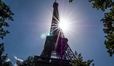 Deaths, temperature records broken as Europe swelters
