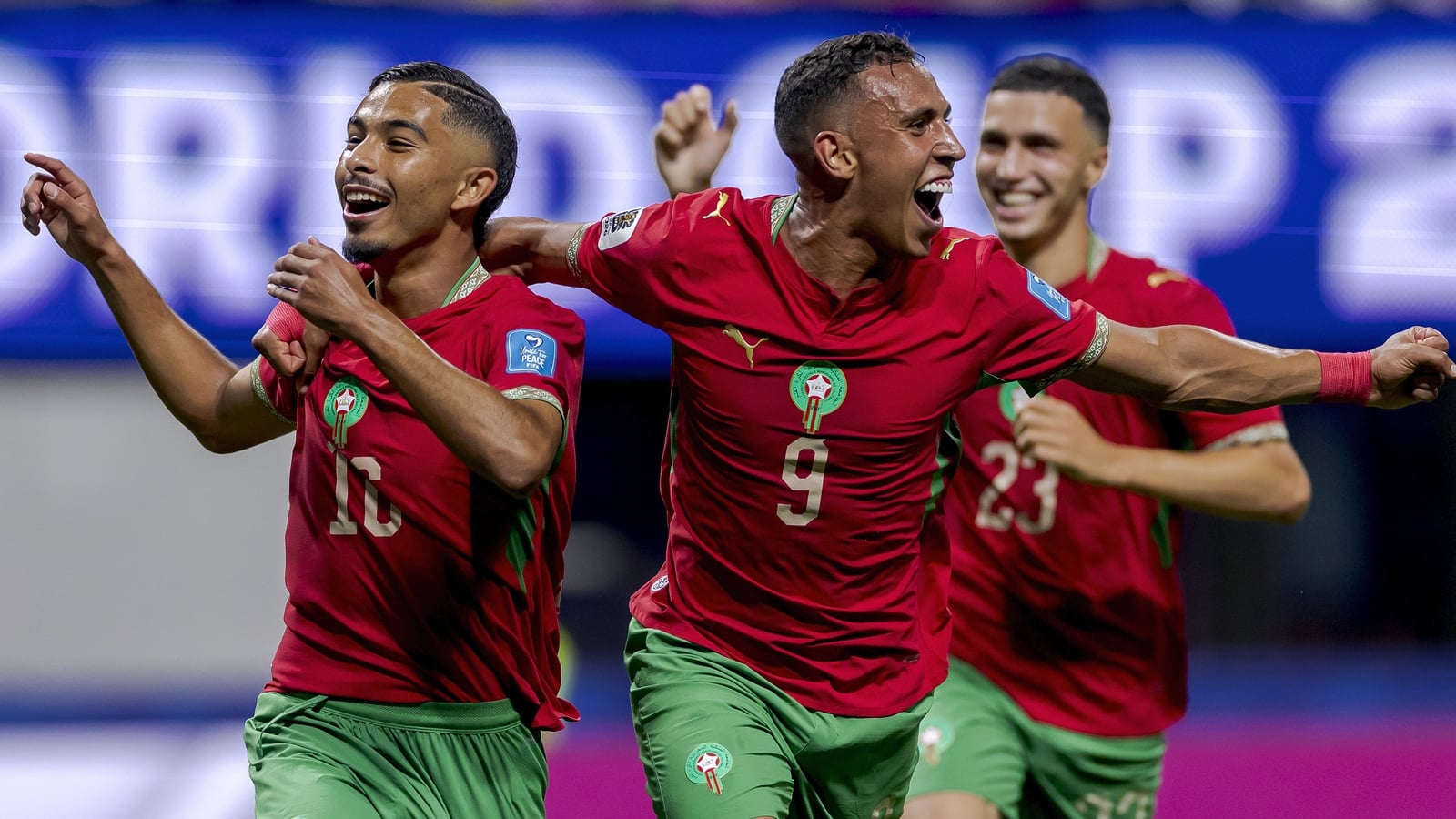 Morocco reach knock-out stages in six-goal thriller