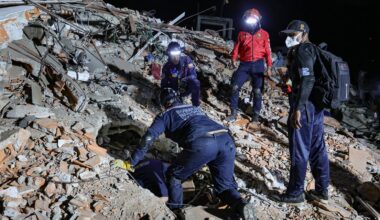 Venezuela quakes kill 1,400 amid race to find survivors