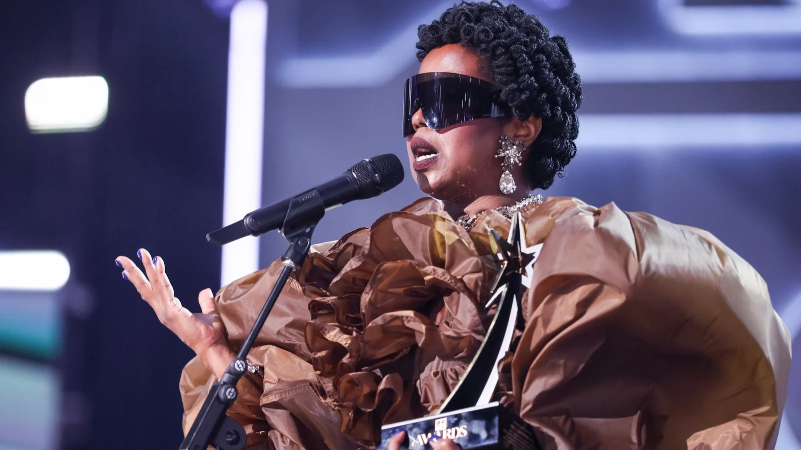 Lauryn Hill honoured with BET Living Legend Award
