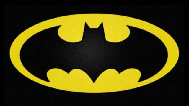 Batman: First Look at New Dark Knight Movie Comes With a Huge Tease