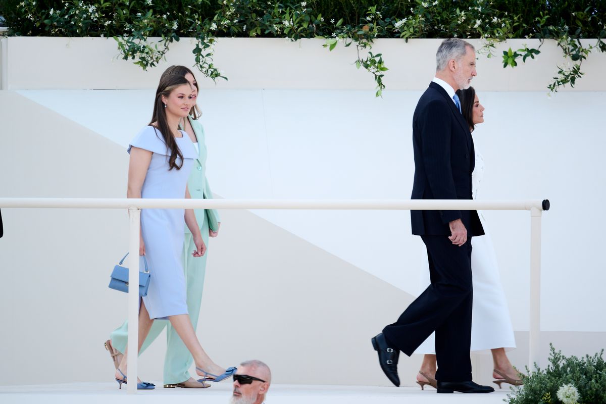 The pastel blue shade projected serenity and approachability, qualities often associated with diplomatic dressing.