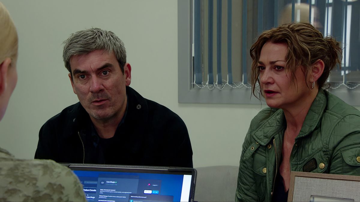 Emmerdale spoilers for next week have confirmed some worrying news for Cain Dingle