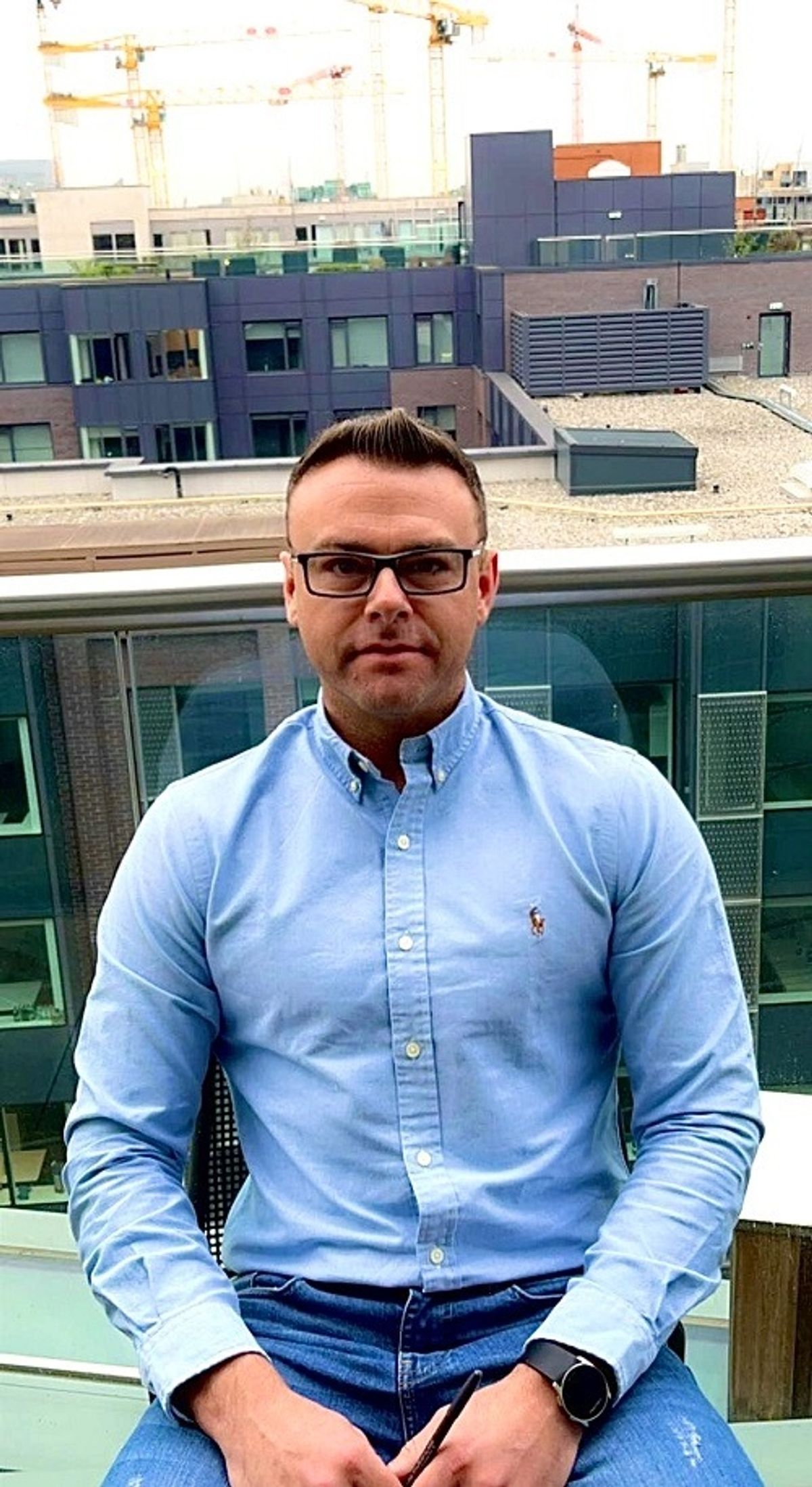 Jonathan Gill