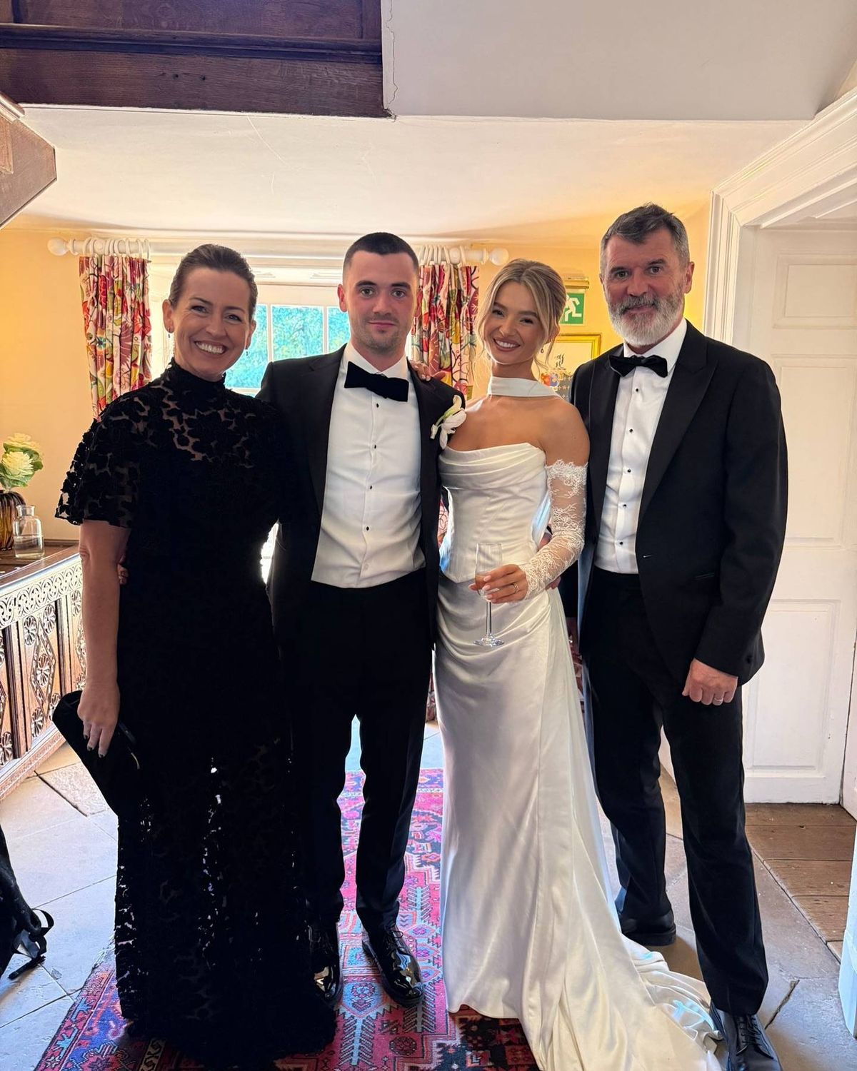 Roy Keane shares family photo from son Aidan's wedding