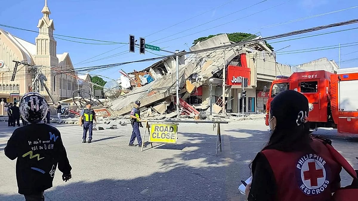 7.8 magnitude earthquake rocks the Philippines, triggering tsunami warnings across region