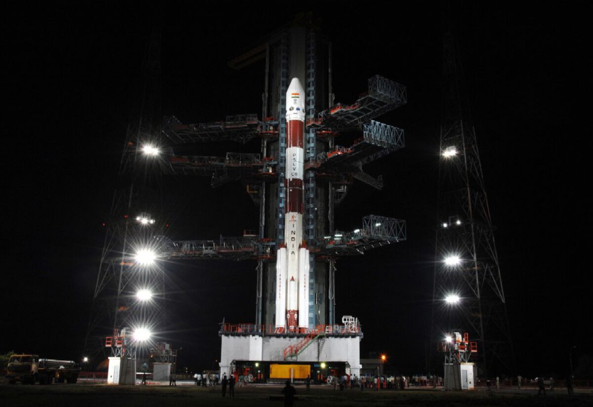India to Share Rocket Tech to Hasten Development of Space Firms