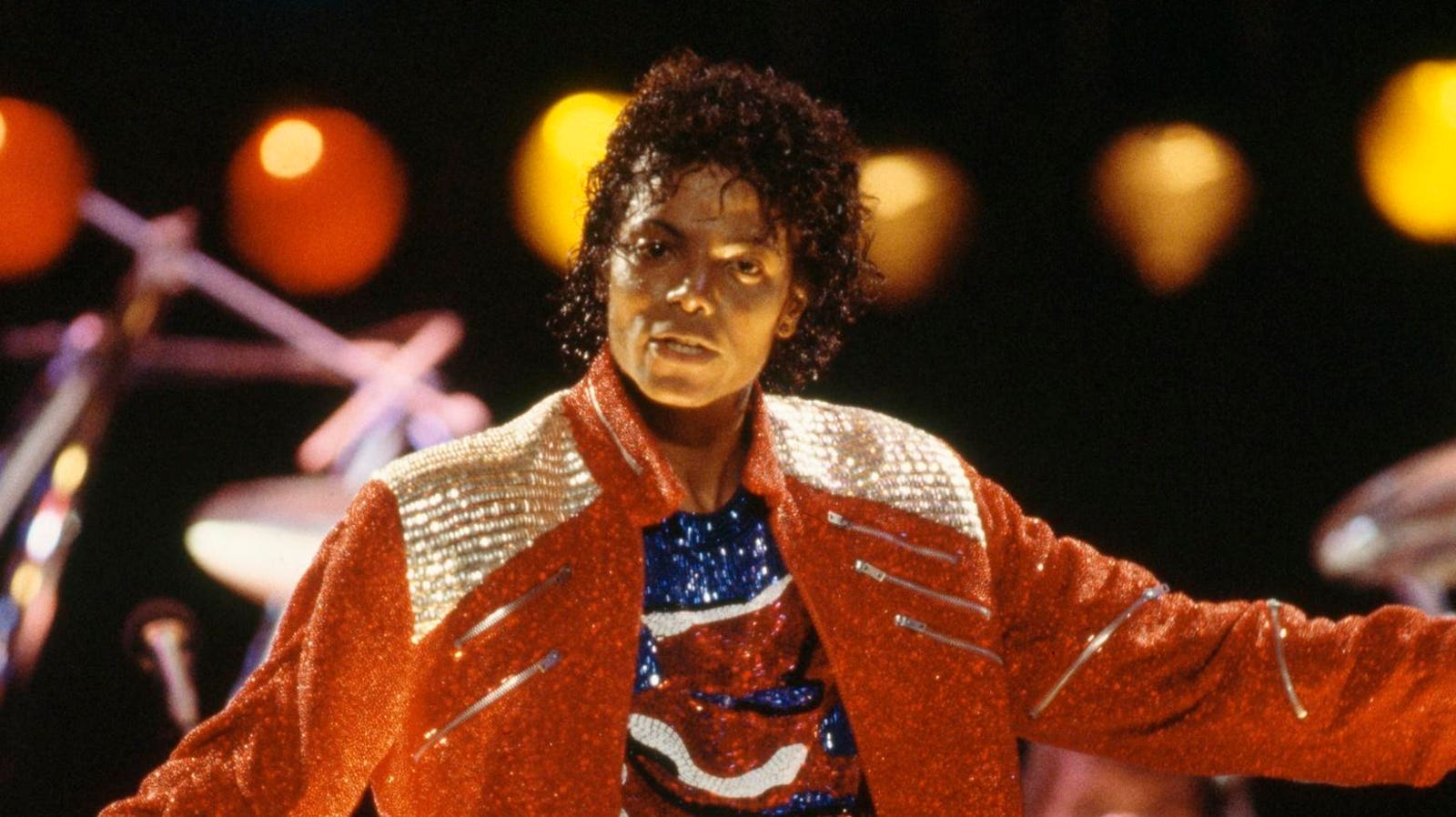 Two Michael Jackson Albums Rise To New Peaks On The Same Chart
