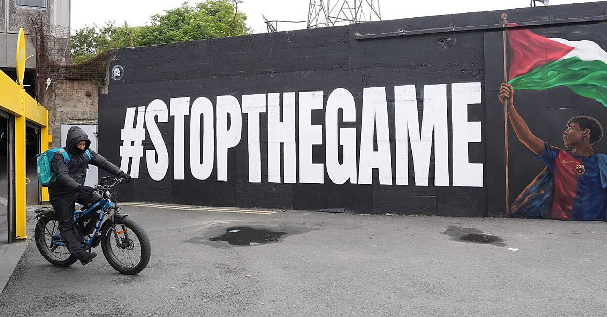 Campaigners threaten judicial review over Ireland vs Israel fixtures
