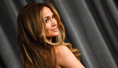 Jennifer Lopez says she could give a Ted Talk on bad relationships